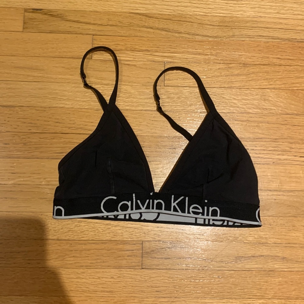Calvin Klein Triangle bralette